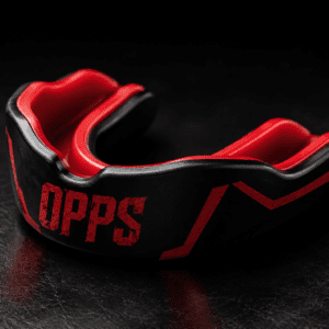 Protège-dents MMA OPPS Guard Pro coloris noir rouge